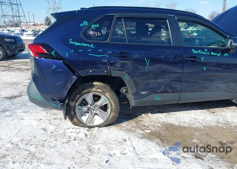 2022 Toyota Rav4 Hybrid Xle from USA, damaged, VIN JTMRWRFV7ND564614